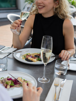 4 chodové obědové menu pro...